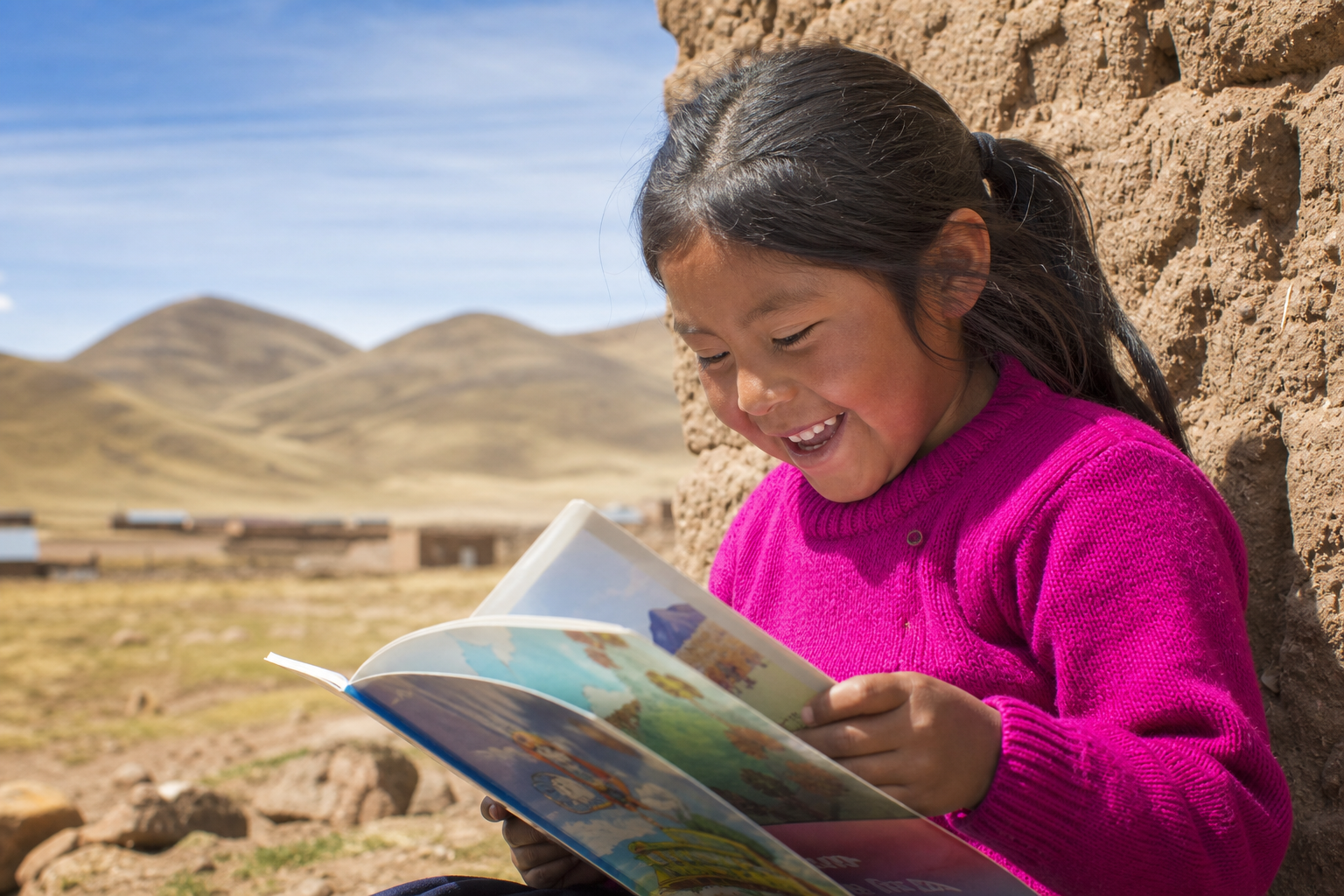 Lucía aprendió a leer con alegría